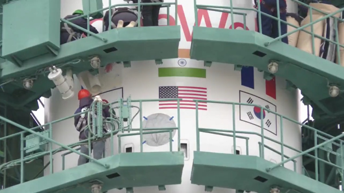 Russia removes US, UK, Japan flags from rocket; keeps Indian tricolour | Watch