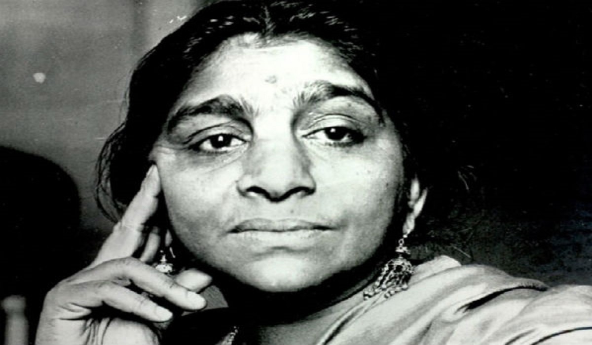 Sarojini Naidu death anniversary: Remembering the 'Nightingale of ...