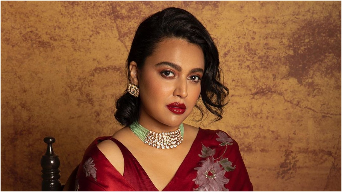 Swara Bhasker Continues To Be 'crybaby' In US Too! Complains Of Uber ...