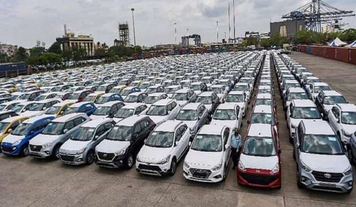 Fitness testing for personal vehicles (non-transport) is done at the time of renewal of registration (after 15 years).
&nbsp;