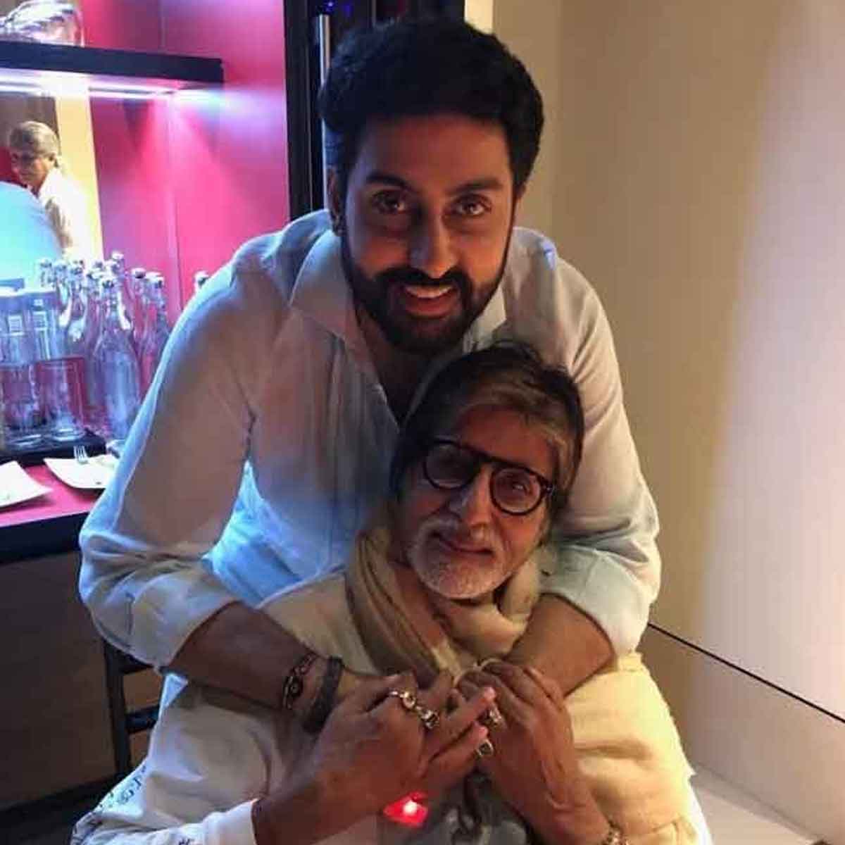 Dasvi: Amitabh Bachchan wishes luck to Abhishek Bachchan ahead of Netflix premiere of movie