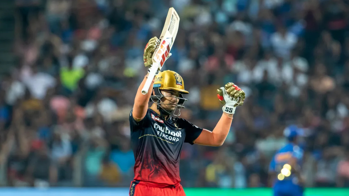 IPL 2022 Anuj Rawats maiden IPL fifty helps RCB beat MI by 7 wickets to claim 3rd spot in points table Cricket News