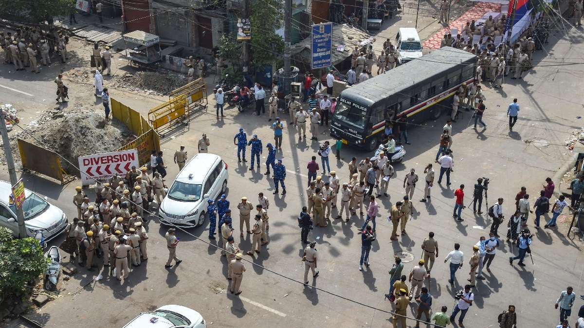 Jahangirpuri Clashes 21 Arrested Two Prime Accused Ansar Aslam In Police Custody Hanuman Jayanti 