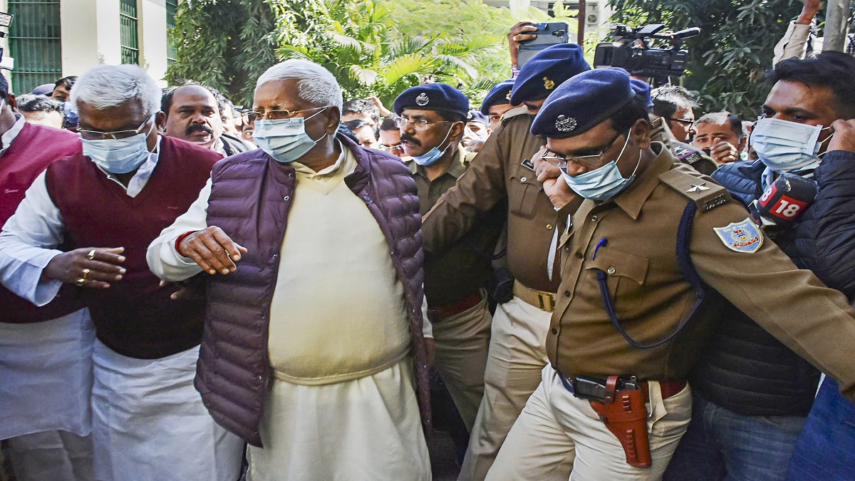 Rashtriya Janata Dal (RJD) Chief Lalu Prasad Yadav arrives at a special CBI Court to hear the verdict on the multi-crore Fodder Scam case in Ranchi.