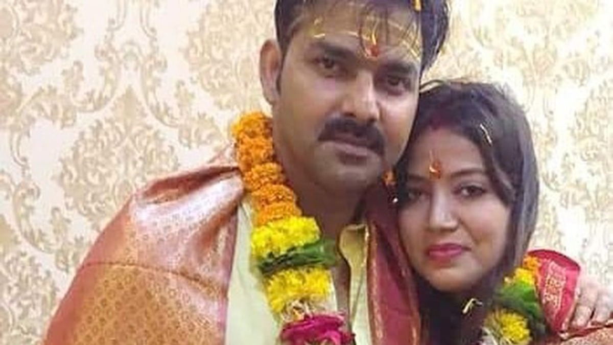Bhojpuri actor Pawan Singh's files for divorce from second wife. First wife  had committed suicide | Masala News – India TV