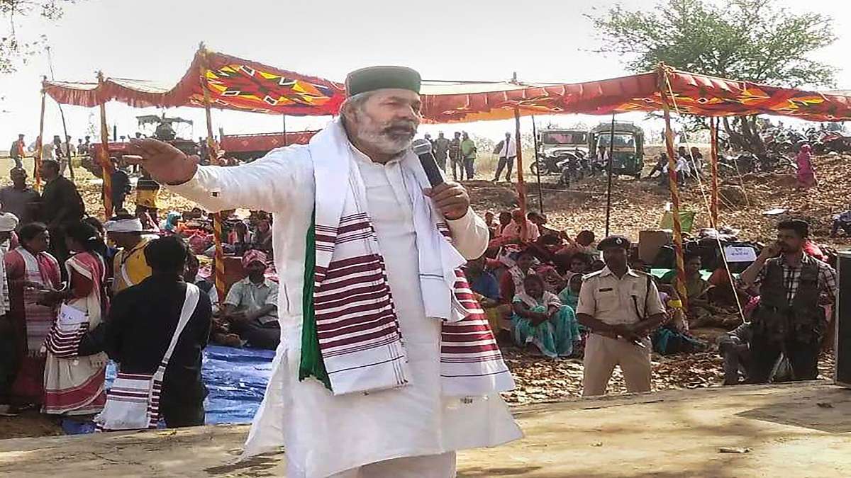 Rakesh Tikait stands against Centre's paddy procurement policy, calls for 'another farmers protest'