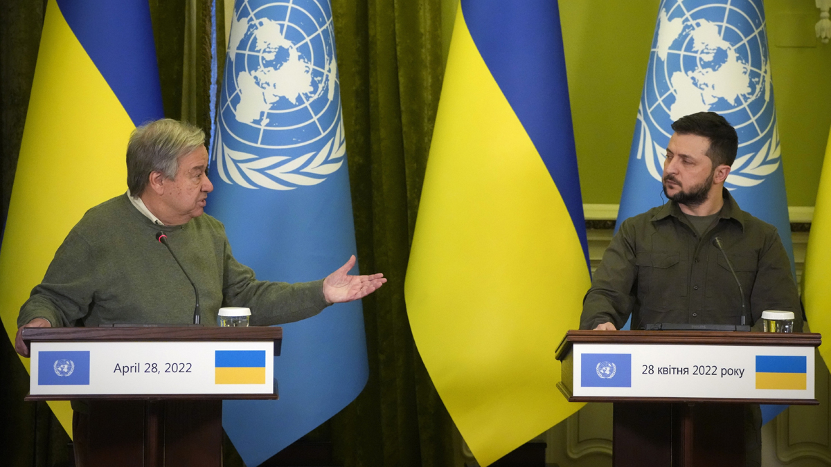 Russia bombards Kyiv during UN Chief's visit, one killed