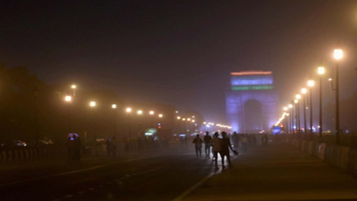 Delhi-NCR region has been witnessing a massive dust storm&nbsp;