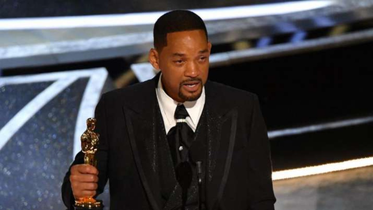 After Oscars slapgate, Will Smith in India to meet Sadhguru