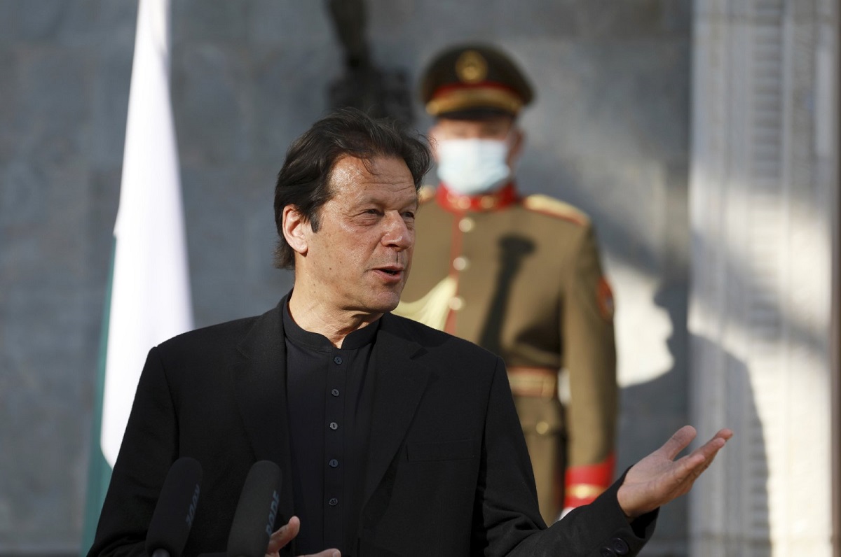 Imran Khan, Fawad Chaudhry among 150 booked in connection with sloganeering against Pak PM in Saudi