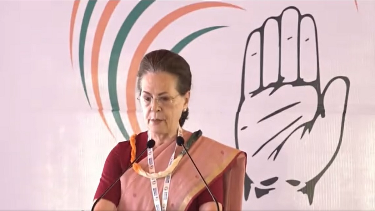 Congress' Chintan Shivir: Sonia targets PM Modi, says minorities being 'brutalised'