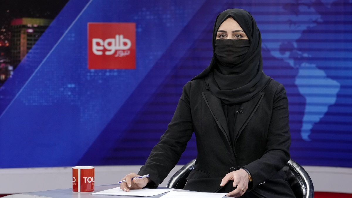 After a day's protest, TV channel anchors in Afghanistan follow Taliban's diktat on face-covering