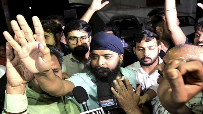 New arrest warrant issued against Tajinder Bagga by Punjab's Mohali court