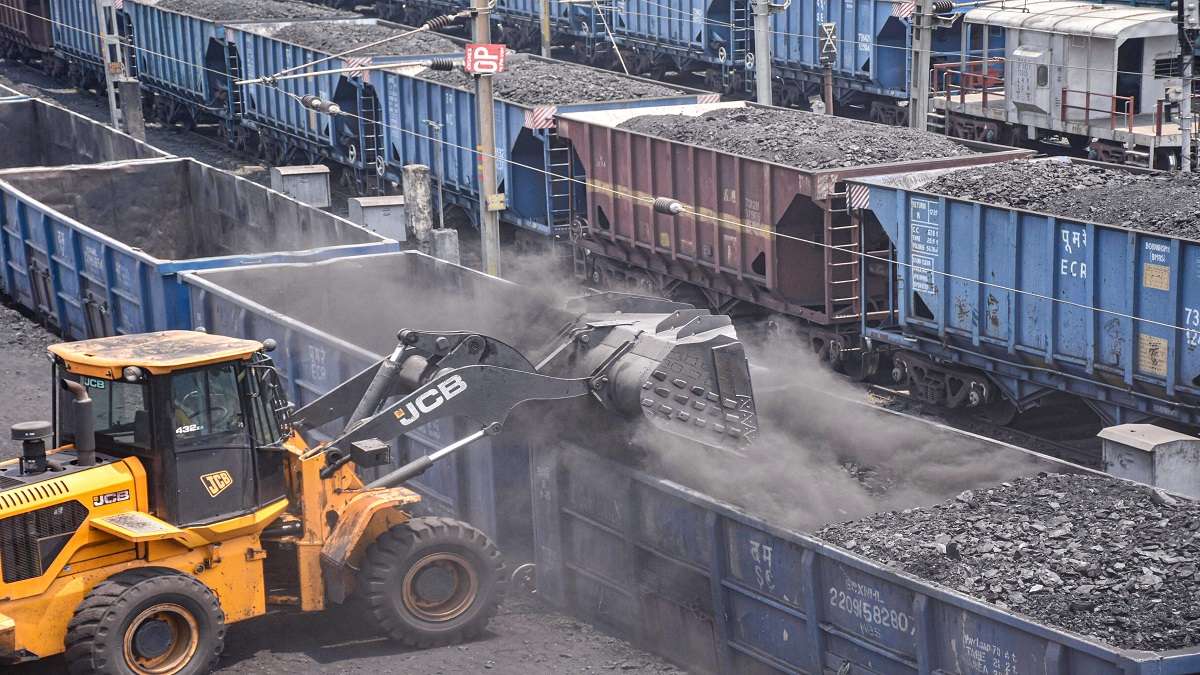 Coal production rises to 34 million tonnes in first half of May