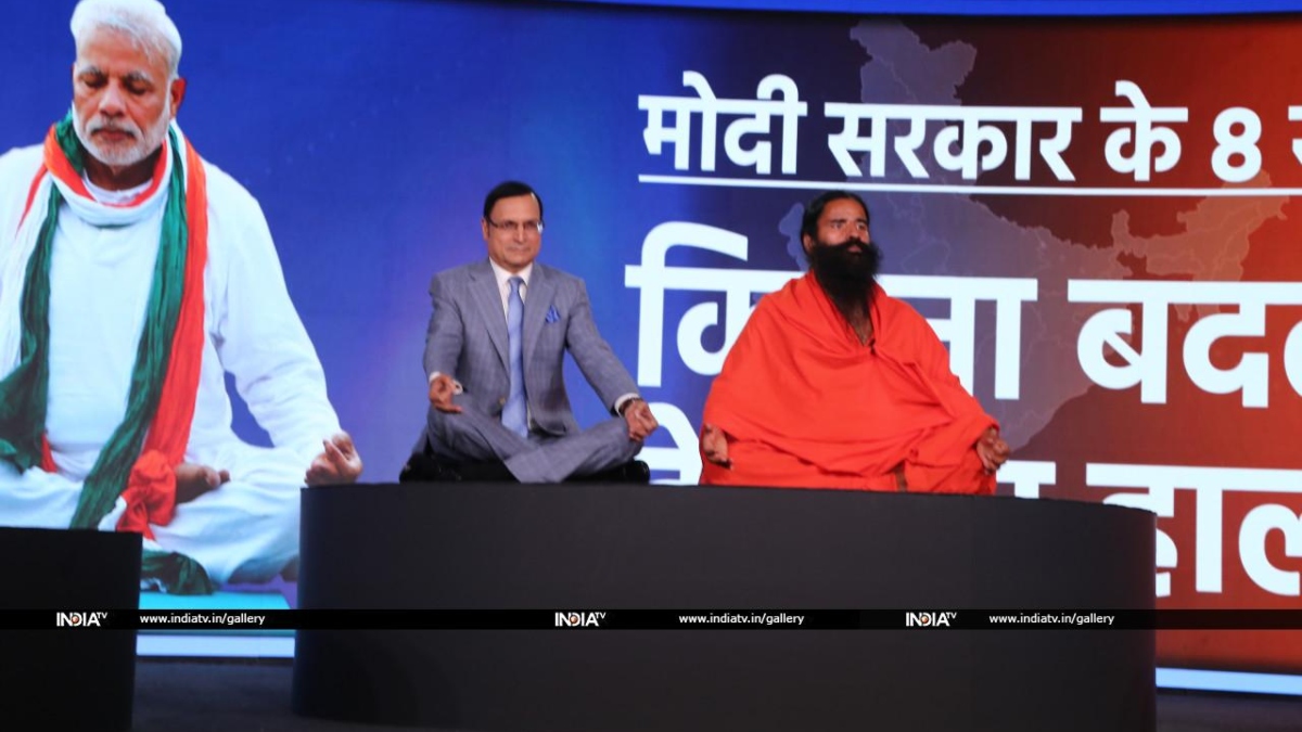 WATCH: India TV Chairman and Editor-in-chief Rajat Sharma does yoga with Swami Ramdev