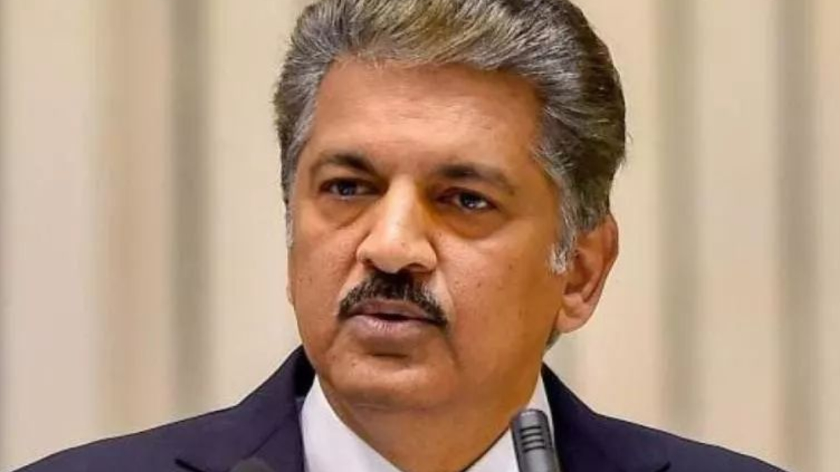 Anand Mahindra gives epic reply to an internet user asking about his qualification, check it out