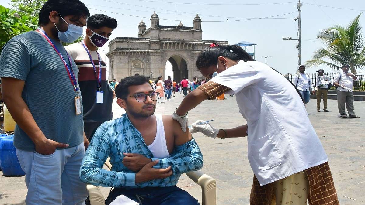 Wear mask if you don't want to face COVID curbs: Maharashtra CM Uddhav Thackeray