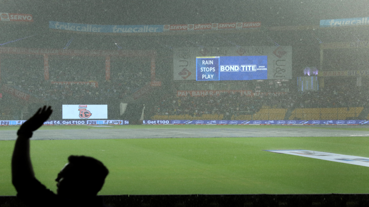 IND vs SA 5th T20: Series ends in draw as rain stops play in Bengaluru; Twitter reacts