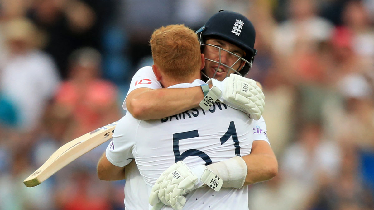 Jamie Overton misses agonisingly short of 100 vs New Zealand at Headingly; Twitter reacts