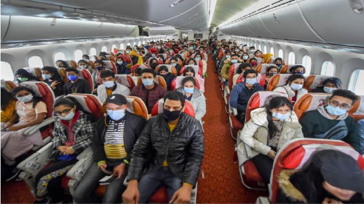 Covid norms: Passengers without masks can be put on 'no-fly list', orders Delhi HC