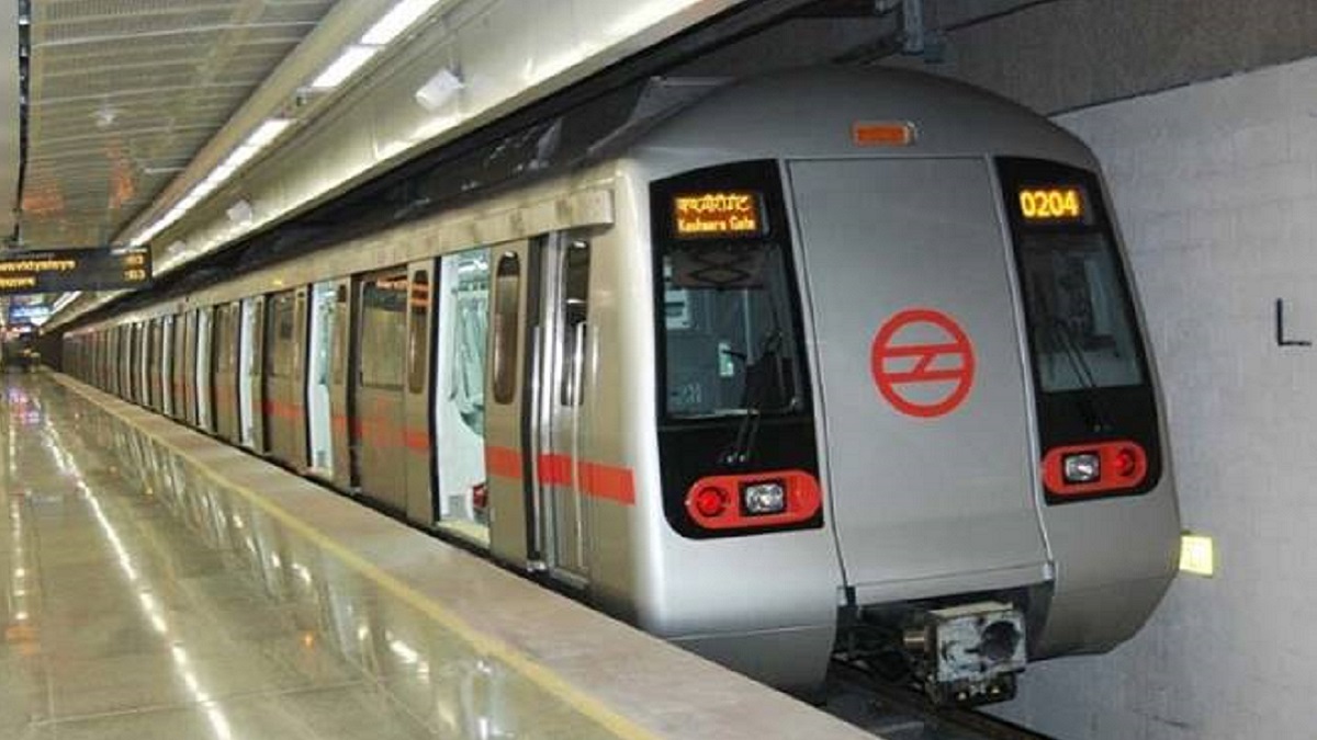 Delay on Red Line of Delhi Metro, commuters face problems; DMRC responds