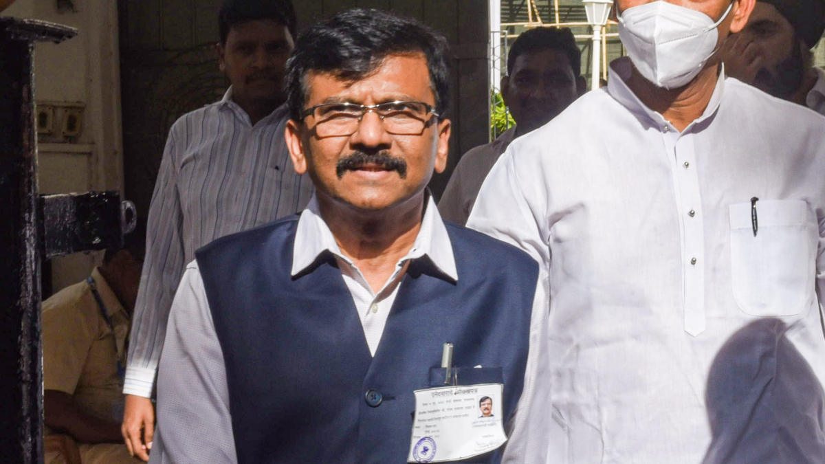 Maharashtra crisis: Hours after Uddhav's resignation, Sanjay Raut tweets illustration: "This is exactly what happened" – India TV