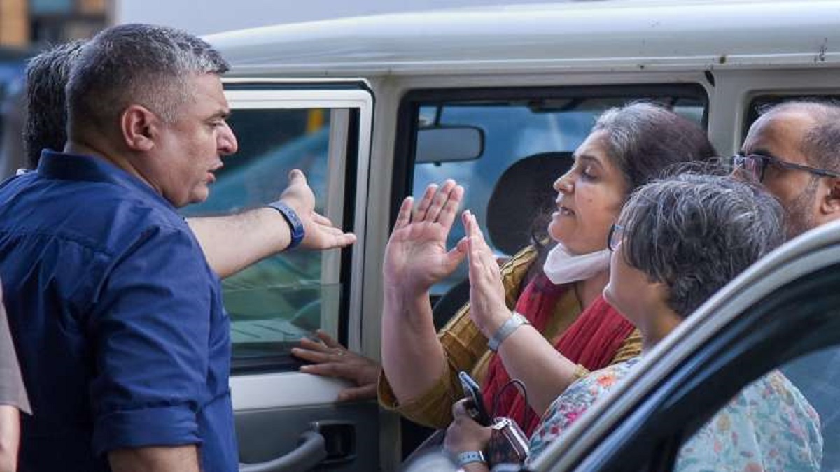 Gujarat: Social activist Setalvad, ex-DGP Sreekumar remanded in police custody till July 2