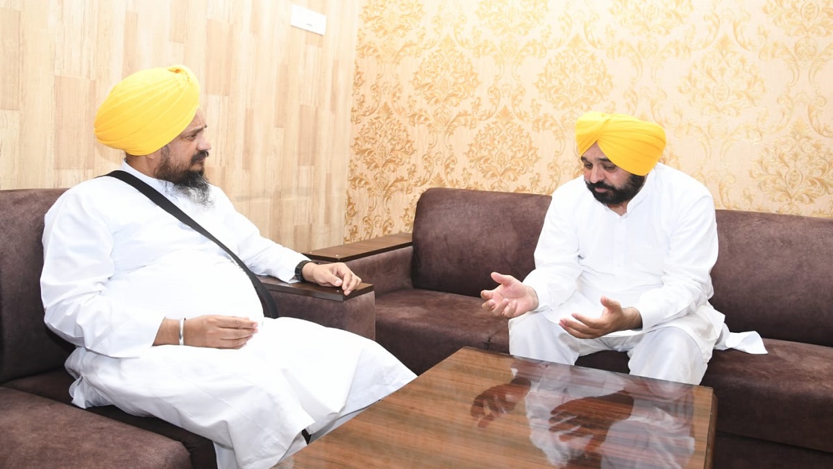 Punjab CM holds closed-door meeting with Akal Takht Jathedar