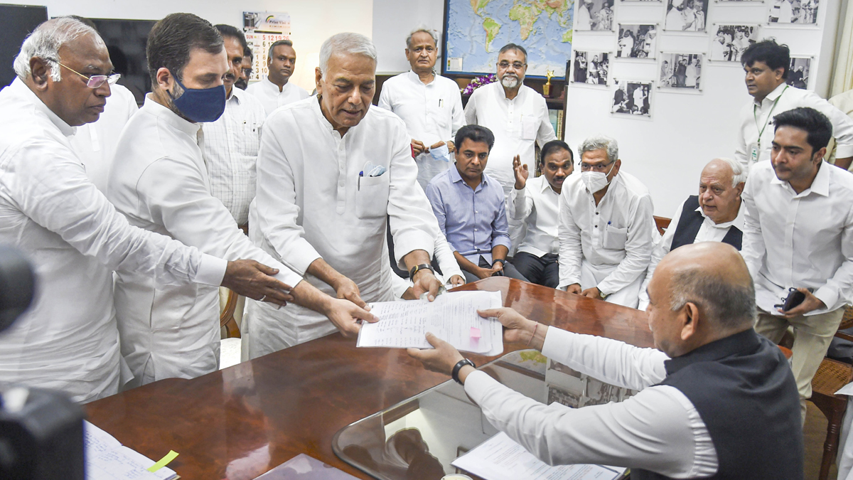 President election: Yashwant Sinha, flanked by top Opposition leaders, files nomination