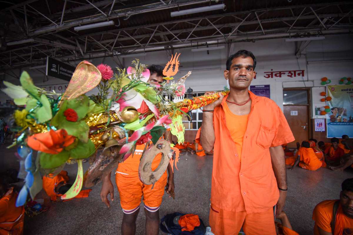 Kanwar Yatra: Yogi govt's security plan for devotees includes drones, 2500 CCTV cameras