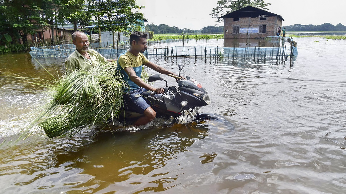 Over 2.10 lakh people still under flood waters in Assam, 1 more die