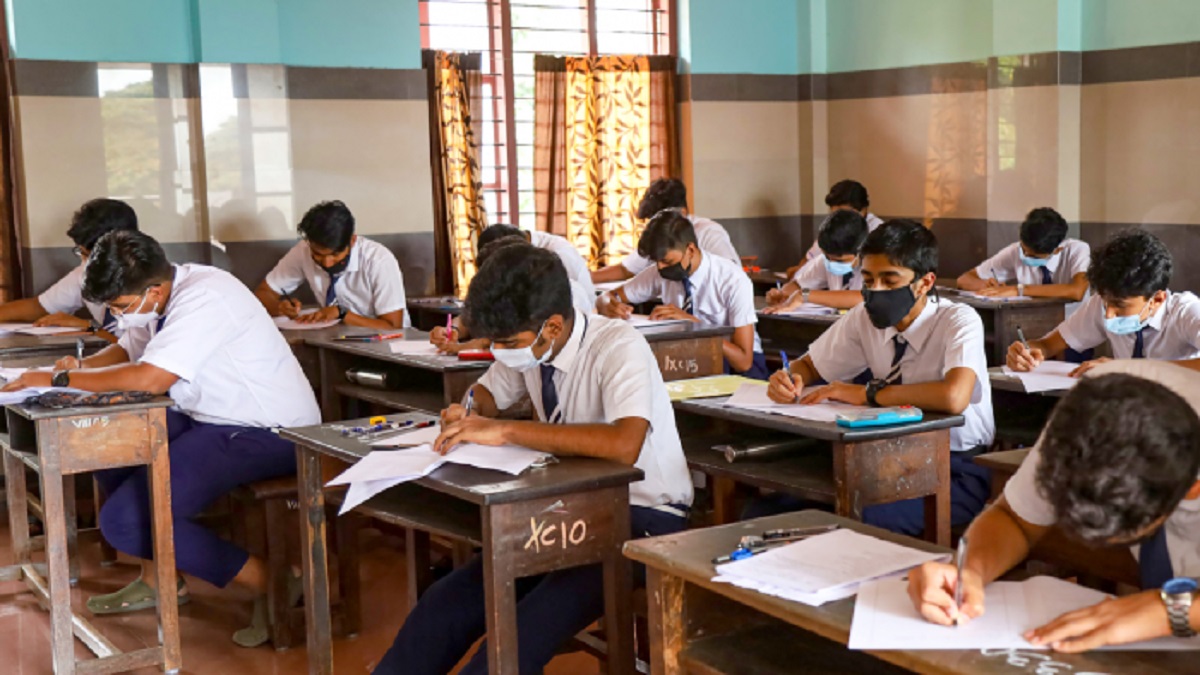 Bihar school faces action after viral video shows students chopping wood, cutting stones