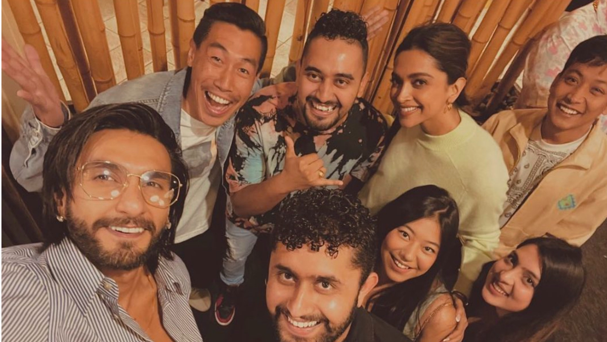 Deepika Padukone, Ranveer Singh relish Japanese meal in LA & enjoy with fans; see all pics here