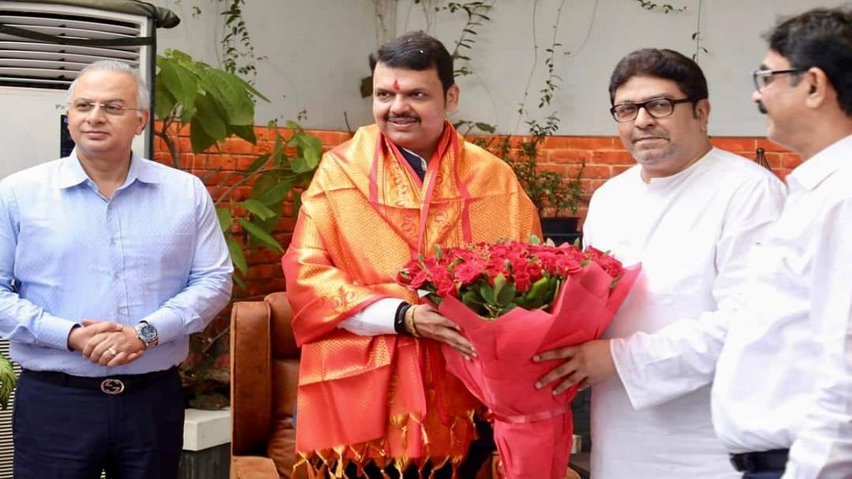 Maharashtra Deputy CM Devendra Fadnavis meets MNS chief Raj Thackeray in Mumbai, triggers speculations