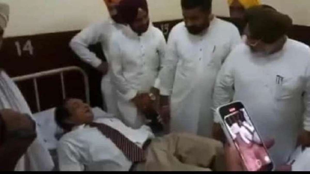 Punjab health minister forces VC to lie down on dirty mattress