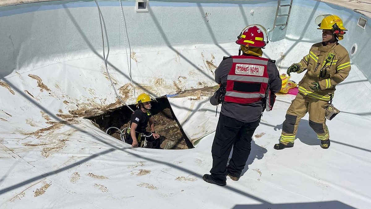 Shocking! Man dies after getting sucked into sinkhole formed at bottom of swimming pool