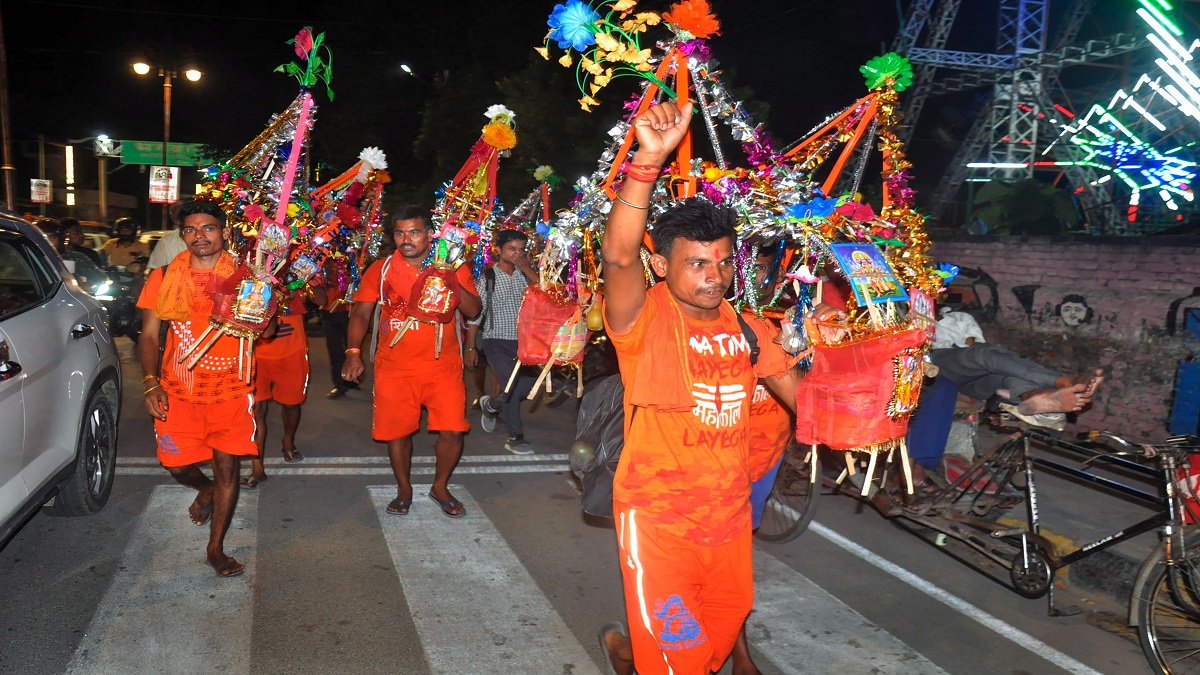 Kanwar Yatra Delhi Police advisory: Relocate blacksmiths from course as they eat non-veg