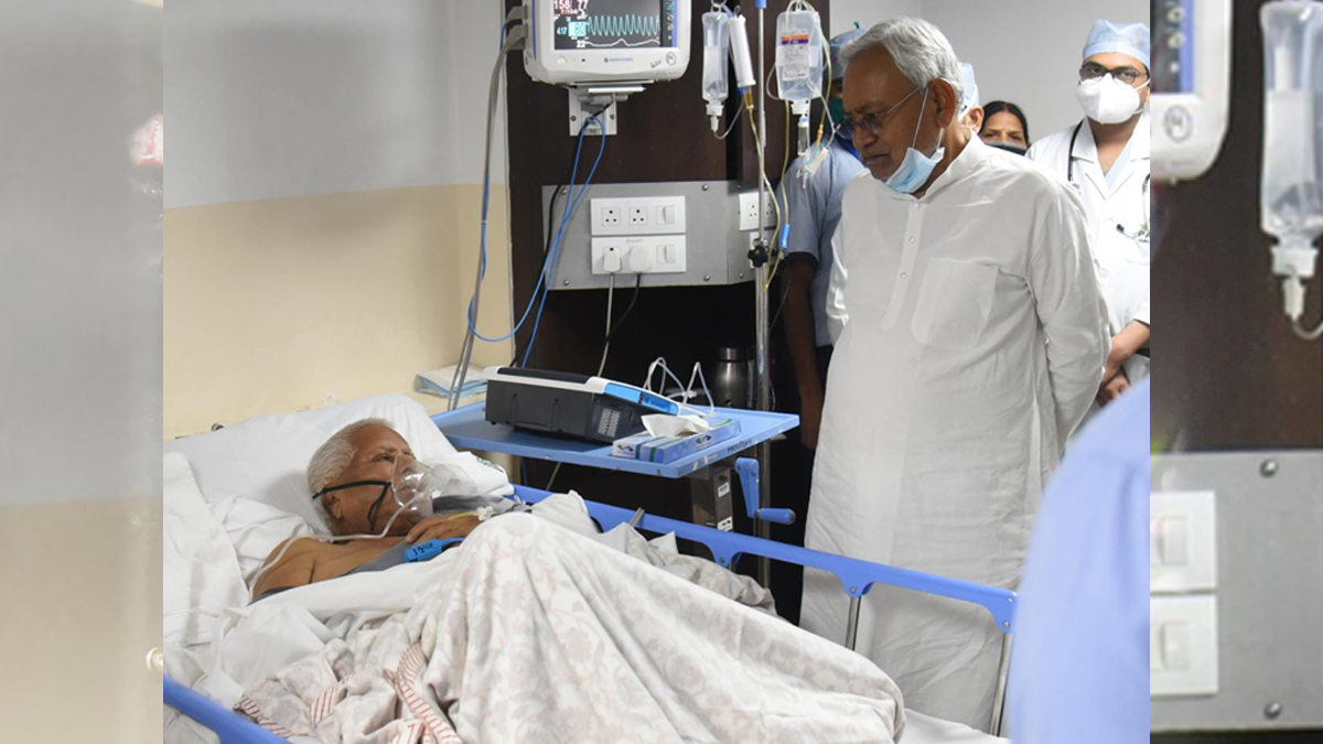 Bihar: CM Nitish Kumar meets ailing RJD chief Lalu Prasad at Patna ...