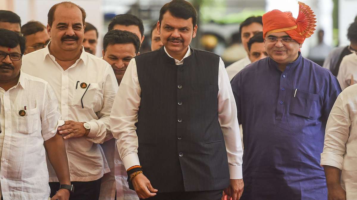 'I will return' remark: Devendra Fadnavis says will 'avenge trolls by forgiving them'