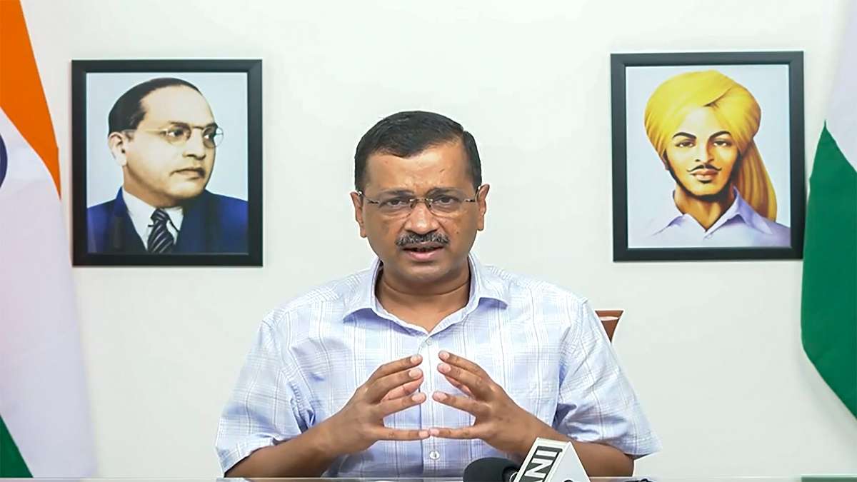 Delhi: In yet another flashpoint, CM Kejriwal skips event where LG Saxena was present