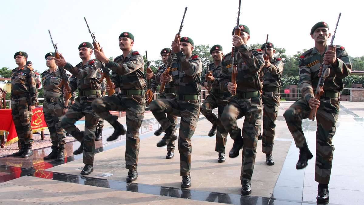 Indian Army says compensation for uniform given to jawans - The Economic  Times