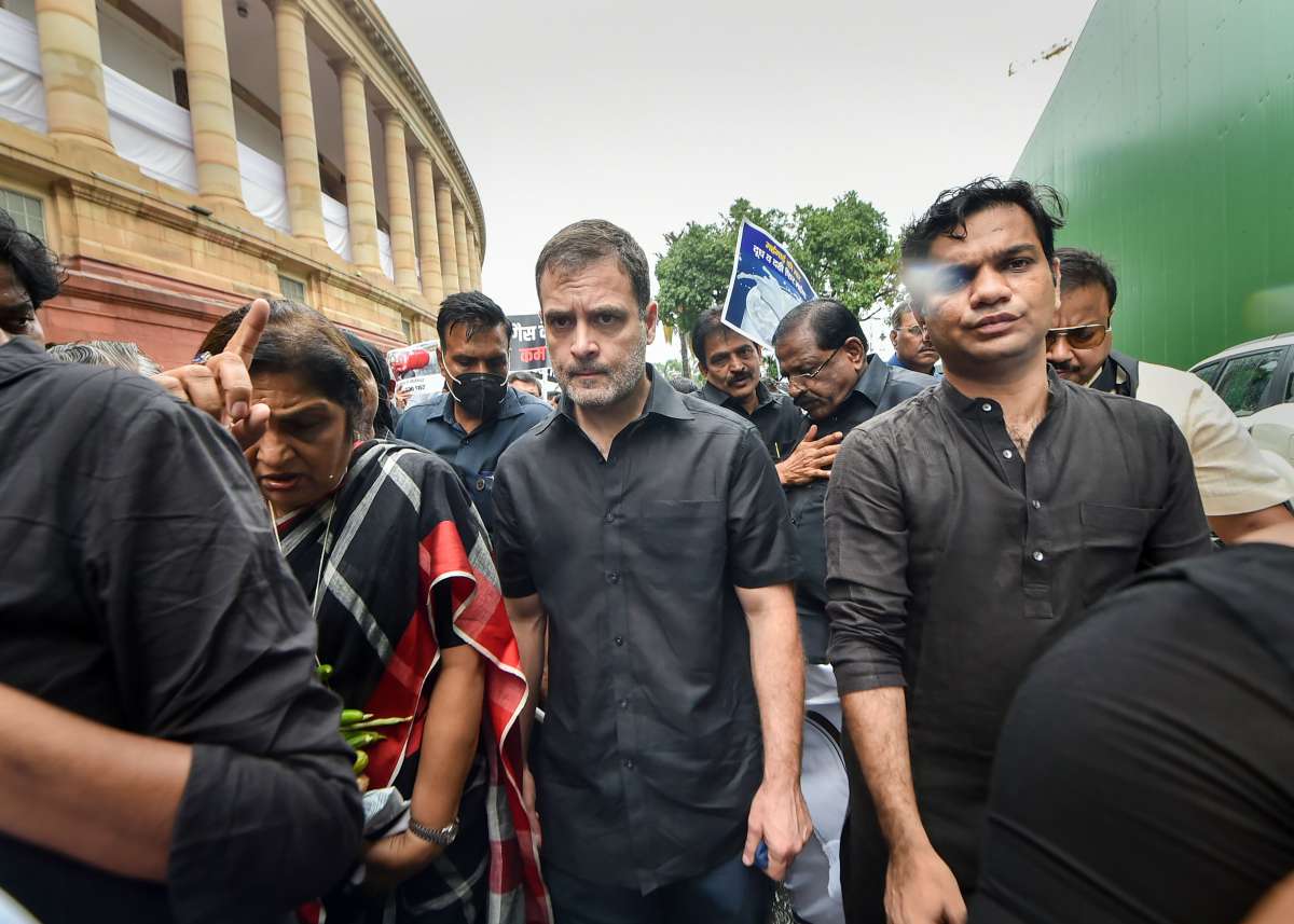 Men in black: Rahul Gandhi, Congress leaders wear black in Parliament in protest against price rise