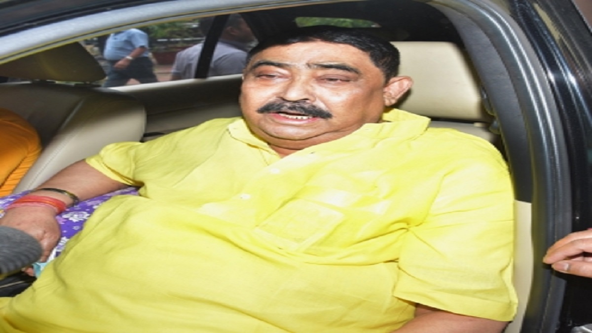 CBI raids residences of TMC leader Anubrata Mondal's CA, close associates