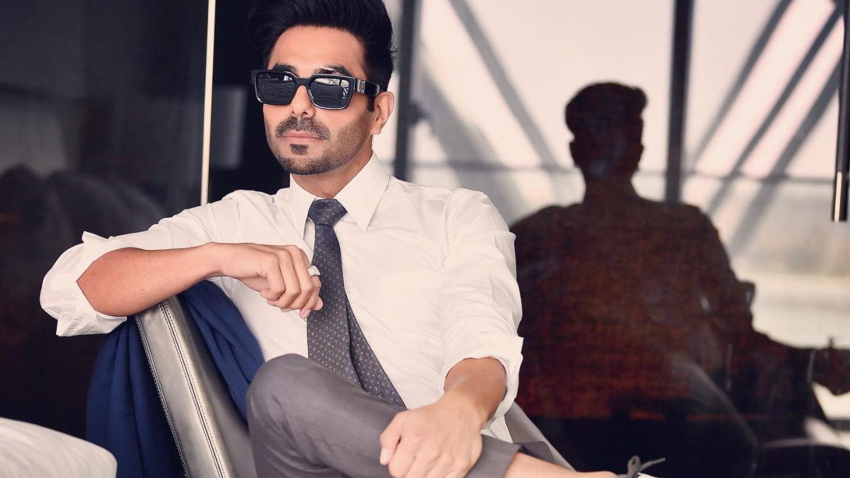 Ditching comedy, Aparshakti Khurana turns negative, all set to play a Kashmiri terrorist in 'Dhokha'