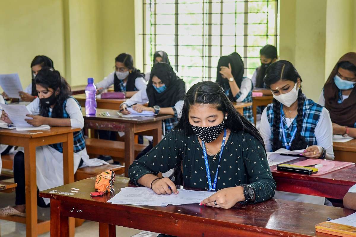 Assam recruitment exam: Mobile internet services to remain suspended in 25 districts to curb cheating