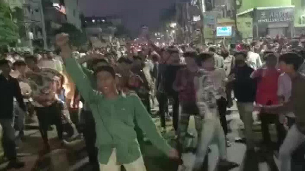 Raja Singh Prophet remark: Late-night protests break out in Hyderabad, police resort to lathi charge