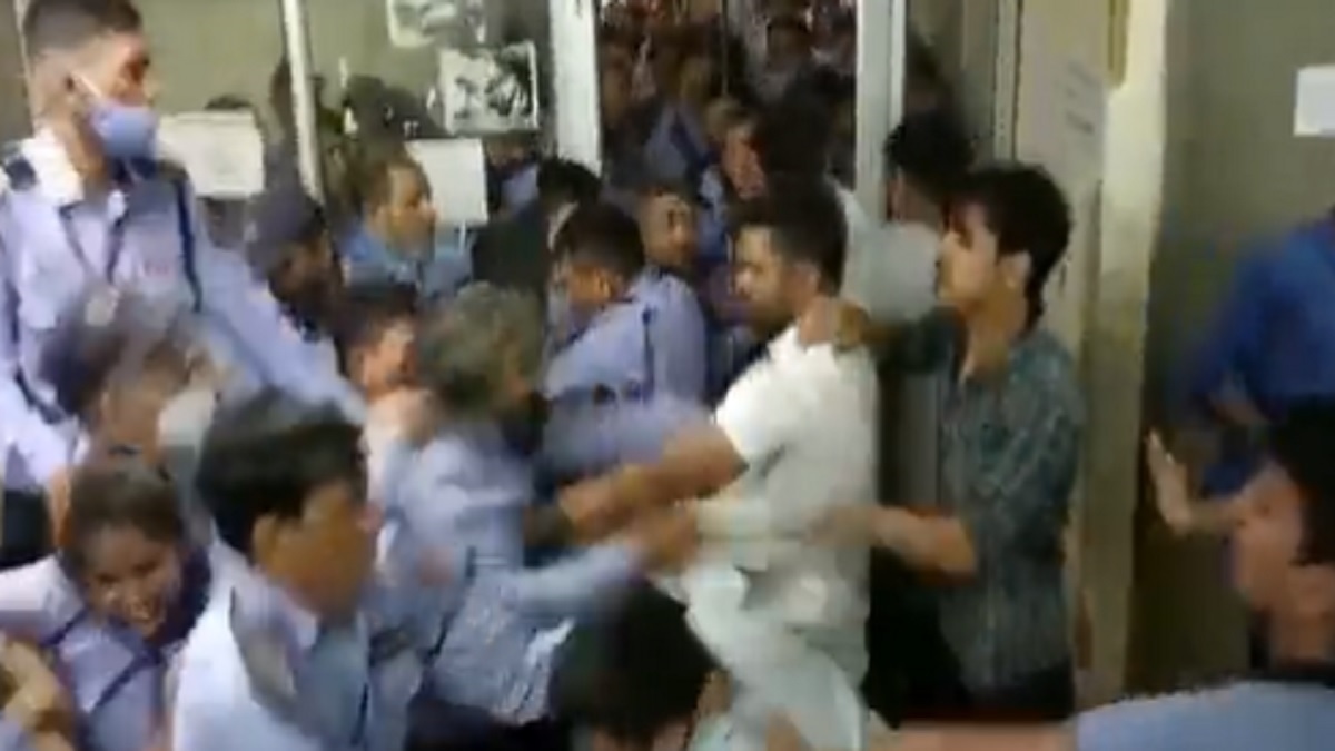 Clashes breaks out in Jawaharlal Nehru University (JNU)