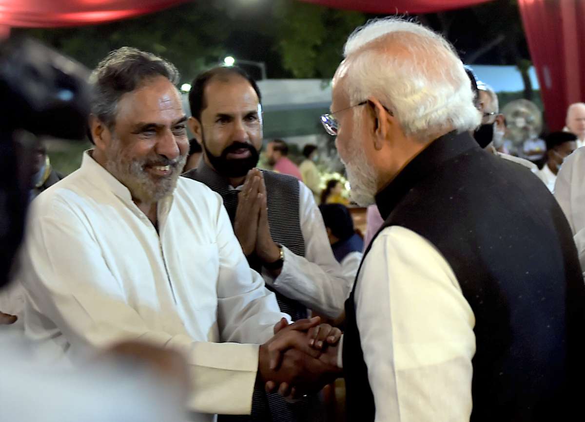 Anand Sharma quits as chairman of Steering Committee of Himachal Congress