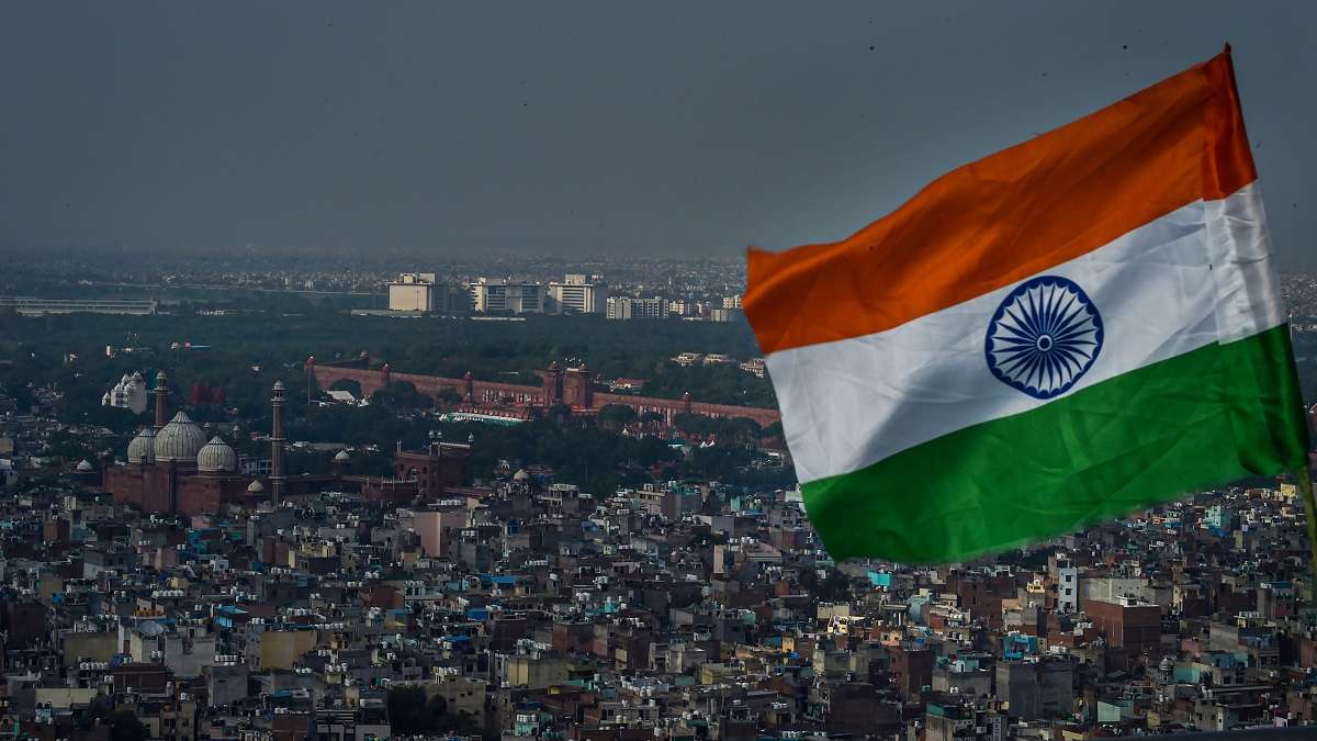 Independence Day 2022: Giant 'Tiranga' projected on 28-storey Civic Center in Delhi; public buildings lit up