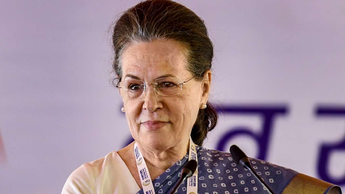 Self-obsessed govt hell-bent on trivialising freedom fighters' sacrifices: Sonia  Gandhi | India News – India TV